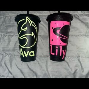Custom made glow in the dark cups with straws/Tumblr